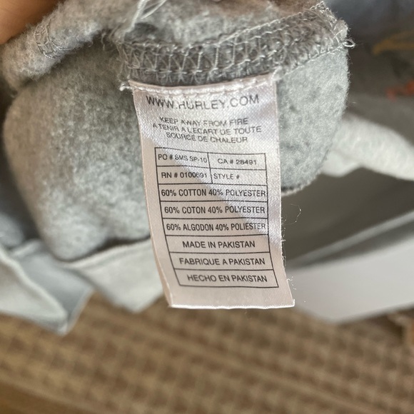 Hurley zip up hoodie - Picture 7 of 10